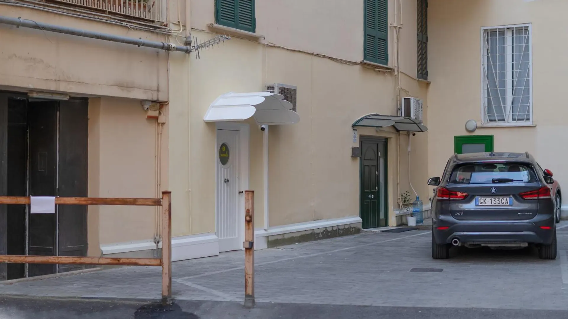 Yes I Know My Room - Mini Room Martiri Napoli Casa vacanze
