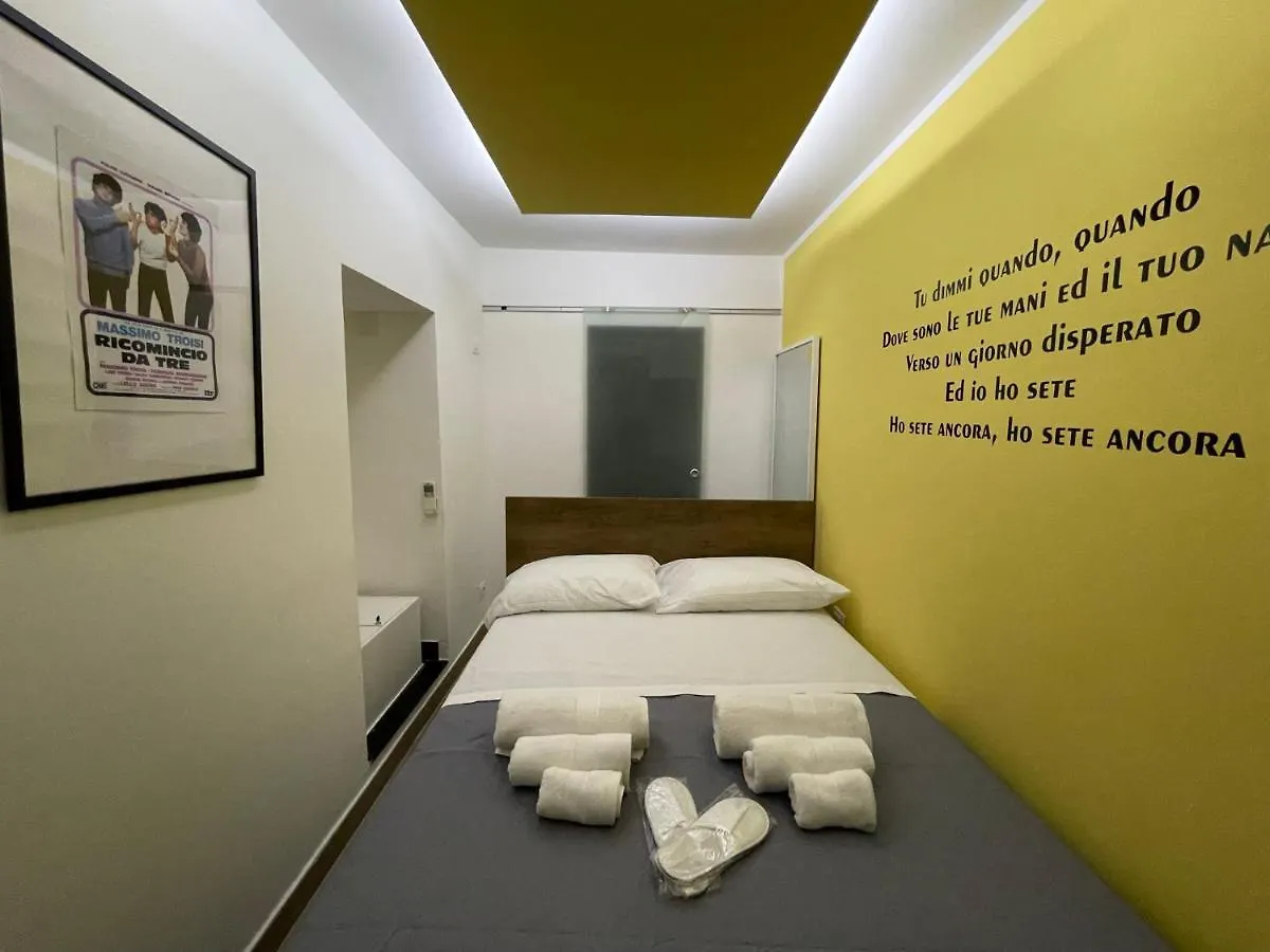בית נופש נאפולי Yes I Know My Room - Mini Room Martiri